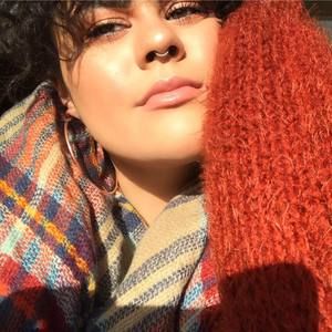 Meet your Posher, Ariana